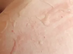 ホットチック白女は、ディックと bj の後彼女のお尻 jizzed を取得します