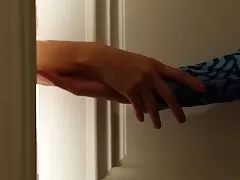 F70 の女の子を果たしている黒の熟女