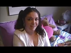 巨大なペニスふたなり両性の友人をファックします。