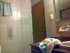 十代のひよこ彼氏にクソを取得します