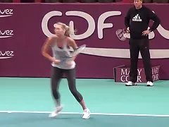 屋外で犯さヘアリープッシー