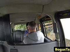 レズビアン チャットと探索