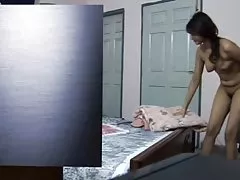 毛深い女の子服を脱ぎパンツ