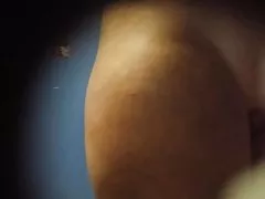 少年のお尻の母親をファックします。