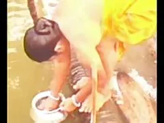 2 ガールズ 1 カム