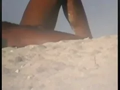 妻のオマンコを手マン