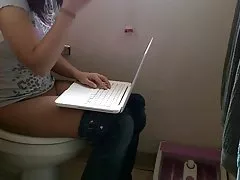 アレッサンドラ aghajani 重要な 113i