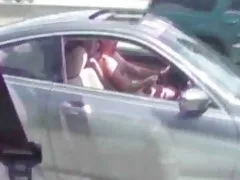 かなりのスレーブを使用