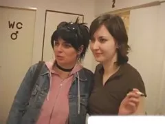 ママは、すべてのアマチュア乱交パーティー 2