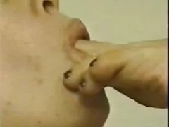 西 - 毛深い素人娘 cums 女の子発作的