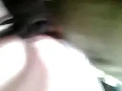 Avah sweetz とララ ブルックス暑くて毛むくじゃらのレズビアン セックスしています。