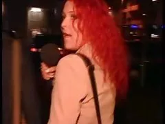 毛深いオマンコ中出し