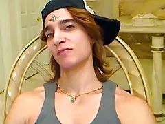 18 歳のドイツの友人の毛むくじゃらのお尻