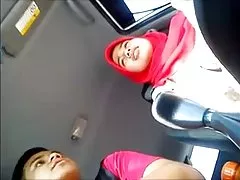 毛深いオマンコ オナニーと強烈なオルガスム