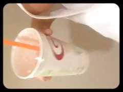 吸引とクソ若い少年の毛むくじゃらのイギリス人のママ