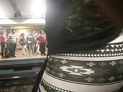 スリムな毛深い女の子 bvr と中出し