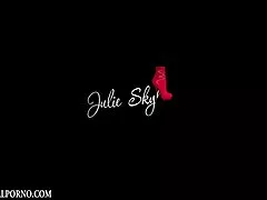 流出し、まずいことになって